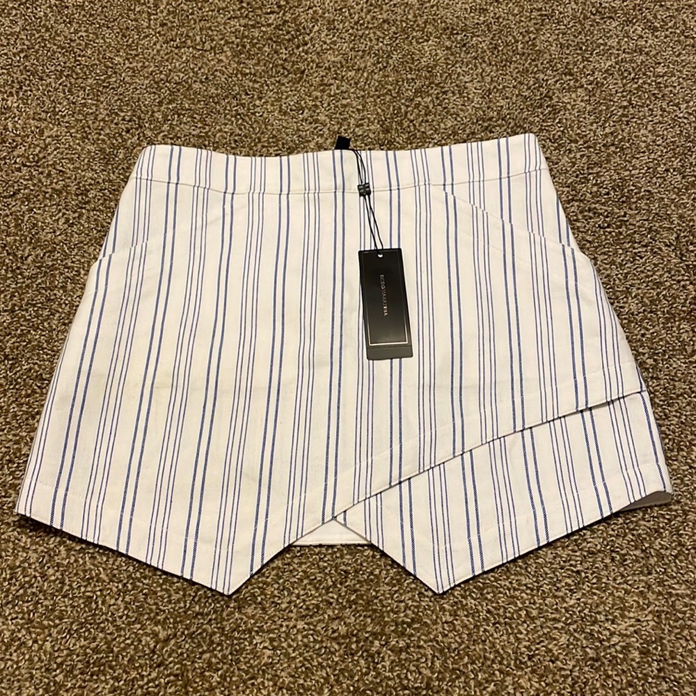 BCBGMaxazria “Beckett” white/blue women’s skirt. Size XS. NWT.